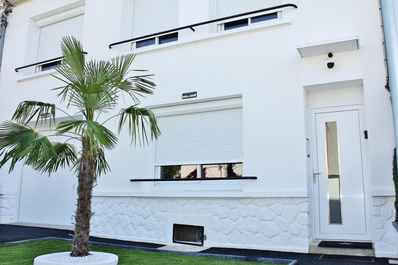 The White Home Broadway Love Room Châteauroux Exterior foto