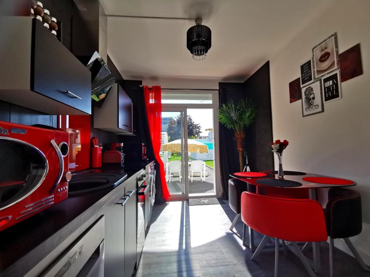 The White Home Broadway Love Room Châteauroux Exterior foto