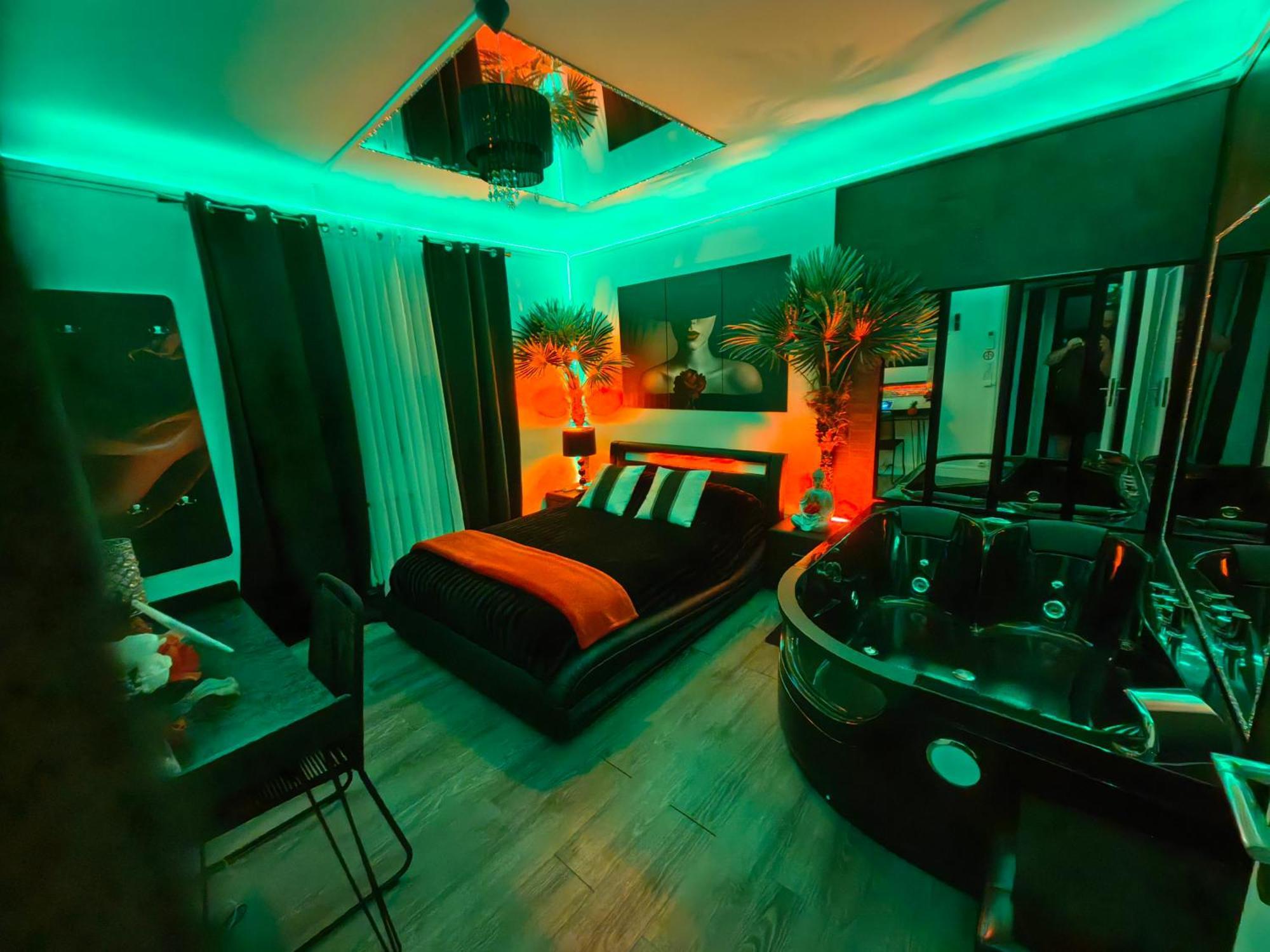 The White Home Broadway Love Room Châteauroux Exterior foto